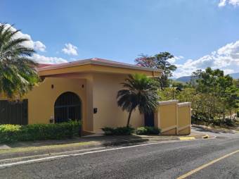 Venta de Casa en Curridabat, San José. RAH 24-1101