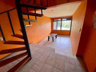 Venta de Casa en Escazú, San José. RAH 25-36