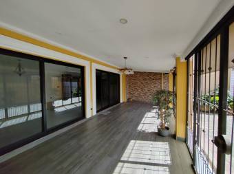 Venta de Casa en Curridabat, San José. RAH 24-1101