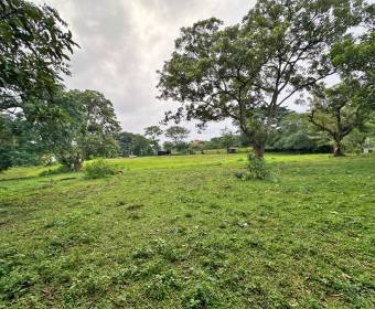 Lote a la venta en Desamparados de Alajuela.