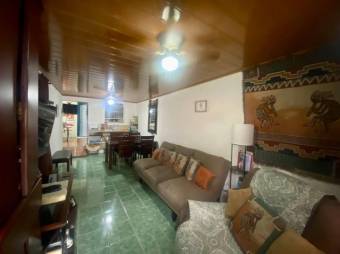 Venta de Casa en San Rafael, Alajuela. RAH 25-198