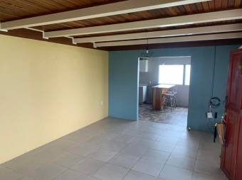 Venta de Casa  2 APTOS en El Guarco, Cartago. RAH 24-1270