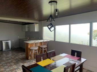 Venta de Casa  2 APTOS en El Guarco, Cartago. RAH 24-1270