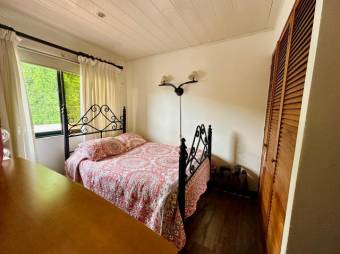 Venta de Casa en Pozos, Santa Ana. RAH 25-96