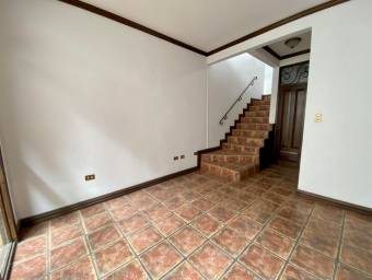 Venta de Casa en Escazú, San José. RAH 23-1764