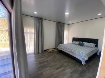 Venta de Casa en Turrúcares, Alajuela. RAH 25-211