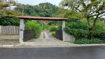 Venta de Quinta en Peñas Blanca, Cartago. RAH 24-932