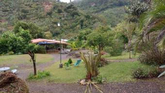 Venta de Quinta en Peñas Blanca, Cartago. RAH 24-932