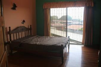 Venta de Casa en San Rafael, Heredia. RAH 25-203