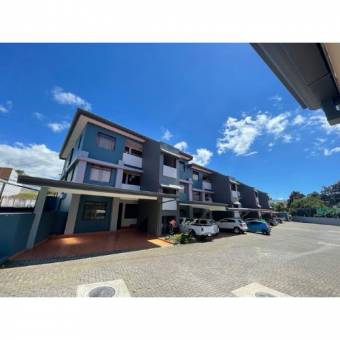 VENTA DE APARTAMENTO EN CONDOMINIO, SAN JOSE, YOSES SUR.