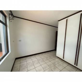 VENTA DE APARTAMENTO EN CONDOMINIO, SAN JOSE, YOSES SUR.