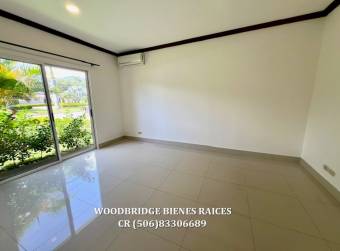 Casa en venta CR Parque Valle Del Sol /Santa Ana $790.000 Casa en venta CR Parque Valle Del Sol /Santa Ana $790.000