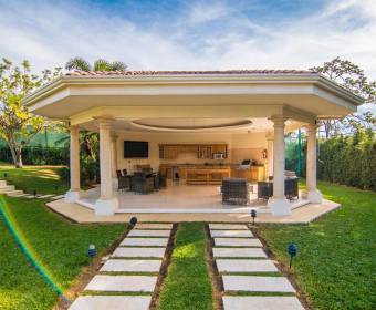 Luxury mansion for sale located in Quintas Tierra y Cañas in Las Vueltas de La Guácima, Alajuela.