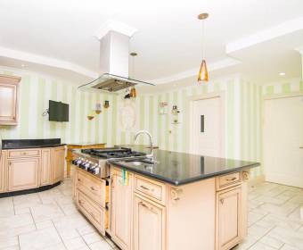 Luxury mansion for sale located in Quintas Tierra y Cañas in Las Vueltas de La Guácima, Alajuela.