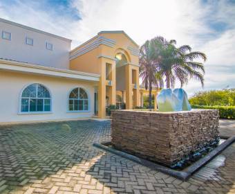 Luxury mansion for sale located in Quintas Tierra y Cañas in Las Vueltas de La Guácima, Alajuela.