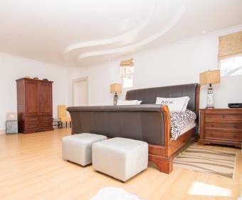 Luxury mansion for sale located in Quintas Tierra y Cañas in Las Vueltas de La Guácima, Alajuela.