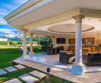 Luxury mansion for sale located in Quintas Tierra y Cañas in Las Vueltas de La Guácima, Alajuela.