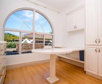 Luxury mansion for sale located in Quintas Tierra y Cañas in Las Vueltas de La Guácima, Alajuela.