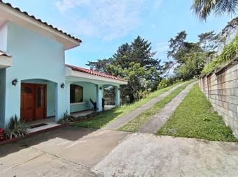 Se vende casa de lujo con amplio lote en Tarbaca de San José 25-1854 Se vende casa de lujo con amplio lote en Tarbaca de San José 25-1854