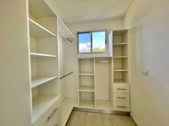 Se vende moderna casa con patio en Santa Eulalia de Atenas 25-1796 Se vende moderna casa con patio en Santa Eulalia de Atenas 25-1796