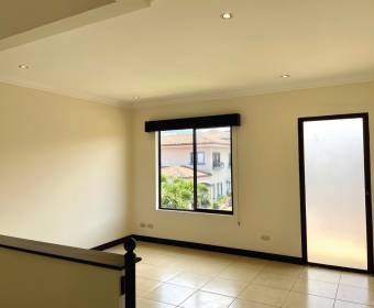 House for rent in the Hacienda Belén Condominium, across from Intel in Ribera de Belén. House for rent in the Hacienda Belén Condominium, across from Intel in Ribera de Belén.