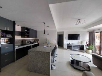 Se vende moderna casa de 2 plantas con terraza en Alajuela 26-142 Se vende moderna casa de 2 plantas con terraza en Alajuela 26-142