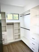 Se vende moderna casa con patio en Santa Eulalia de Atenas 25-1821