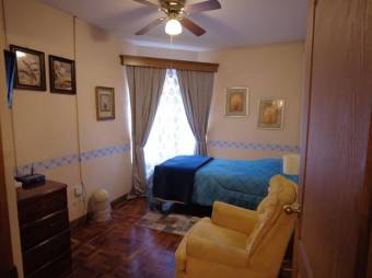 Se vende espaciosa casa con uso mixto en San Roque de Barva 24-1155 Se vende espaciosa casa con uso mixto en San Roque de Barva 24-1155