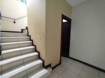 Se vende moderna casa con patio en Santa Lucia de Barva 25-163 Se vende moderna casa con patio en Santa Lucia de Barva 25-163