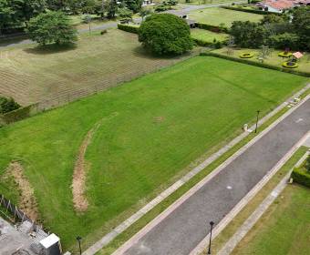 Lot for sale in the Los Manzanos condominium, within Ciudad Hacienda Los Reyes in La Guacima.