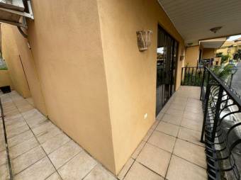 Se vende espaciosa casa con terraza en San Antonio de Belén 25-1028 Se vende espaciosa casa con terraza en San Antonio de Belén 25-1028