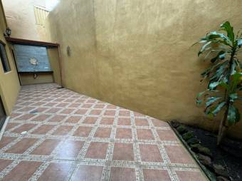 Se vende espaciosa casa con terraza en San Antonio de Belén 25-1028 Se vende espaciosa casa con terraza en San Antonio de Belén 25-1028