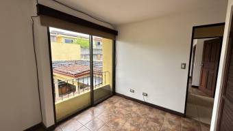 Se vende moderna casa con piscina en San Antonio de Belén 24-1669 Se vende moderna casa con piscina en San Antonio de Belén 24-1669