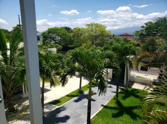 ESPECTACULAR CASA RIO ORO, PIEDADES, SANTA ANA  MP 26-136