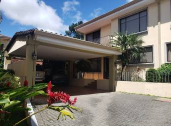 OPORTUNIDAD AMPLIA CASA  Santa Ana, Pereira MP 25-114