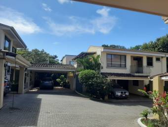 OPORTUNIDAD AMPLIA CASA  Santa Ana, Pereira MP 25-114