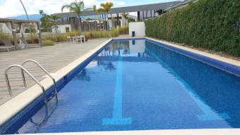 Se vende moderna casa con patio en condominio de Curridabat 25-1765