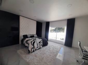 CASA VENTA ESCAZU, SAN MIGUEL MP 26-175 CASA VENTA ESCAZU, SAN MIGUEL MP 26-175