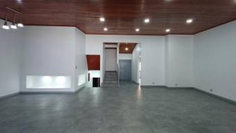 Se vende moderna casa con patio en Freses de Curridabat 25-1475 Se vende moderna casa con patio en Freses de Curridabat 25-1475