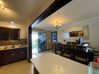 Se vende espaciosa casa con patio en condominio de Desamparados 23-1274 Se vende espaciosa casa con patio en condominio de Desamparados 23-1274