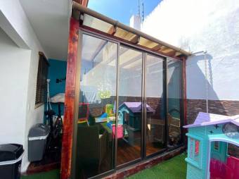 Se vende espaciosa casa con patio en condominio de Desamparados 23-1274 Se vende espaciosa casa con patio en condominio de Desamparados 23-1274