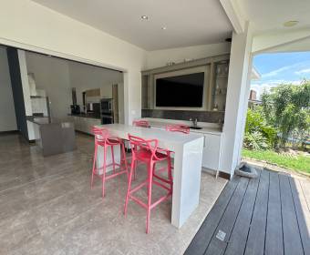 House for sale in Hacienda Espavel gated community