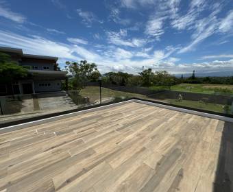 House for sale in Hacienda Espavel gated community