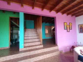 Se venden 2 casas con amplio lote de 1200m2 en San Miguel Desamparados 25-1620