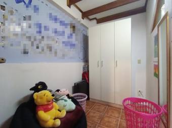 Se venden 2 casas con amplio lote de 1200m2 en San Miguel Desamparados 25-1620