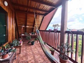 Se venden 2 casas con amplio lote de 1200m2 en San Miguel Desamparados 25-1620