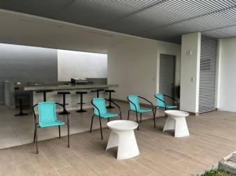 Se vende moderna casa con patio en condominio de San Antonio Escazú 25-1940 Se vende moderna casa con patio en condominio de San Antonio Escazú 25-1940