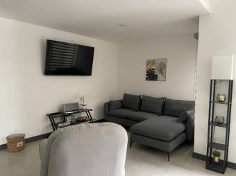 Se alquila moderno apartamento amoblado en La Aurora Heredia 26-163