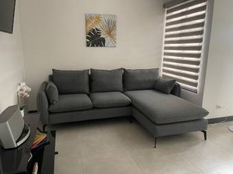 Se alquila moderno apartamento amoblado en La Aurora Heredia 26-163