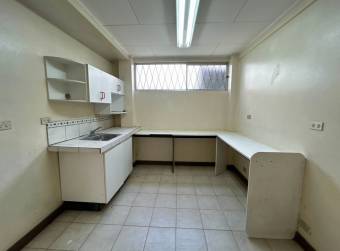 VENTA DE EDIFICIO CON OFICINAS Y APARTAMENTO - ARANJUEZ, SAN JOSÉ